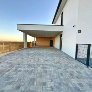 01_ MODERNES ENERGIEEFFIZIENTES HAUS MIT POOL_2