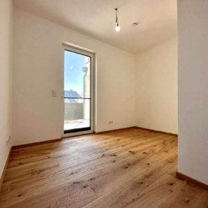 02_Einfamilienhaus mit POOL in begehrter Lage_19
